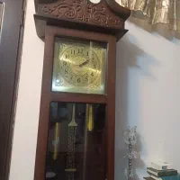 ساعت  ایستاده