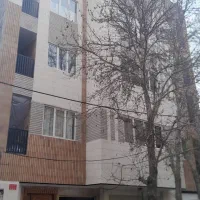 فاز ۵ مهرشهر . ۱۱۱ متر دوکله . ۴ پارکینگ سندی باکس