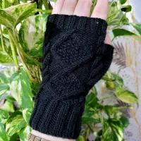 دستکش بافتنی|لباس|لیسار, |دیوار