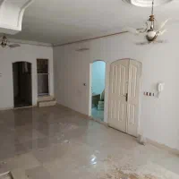 تک واحدی طبقه اول