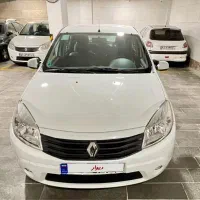 رنو ساندرو اتومات مدل ۹۵