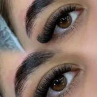 اکستنشن و کاشت مژه