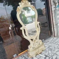 آینه سلطنتی با تحویل