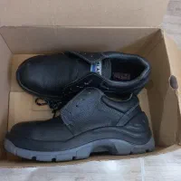 دوجفت کفش کار نوآکبندسایز۴۲|کیف، کفش، کمربند|رشت, لاکان|دیوار