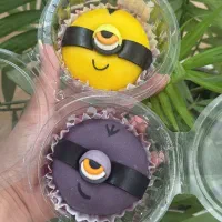 موچی با مواد اصلی خود موچی