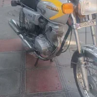 استخدام پیک موتوری غذا آماده