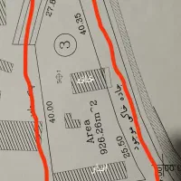 926متر زمین مسکونی همراه باخانه وانبار درایشکا