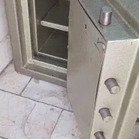 گاوصندق نسوز ضددیلم واقعی درحد نو|ابزارآلات|تهران, آهنگ|دیوار