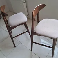صندلی پایه بلند