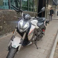 بنلی 180|موتورسیکلت|تهران, فلسطین (میدان انقلاب)|دیوار