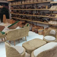 جذب نیروی کار (فروشنده) خانم با اخلاق