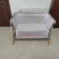 تخت کنار مادر خارجی آنجل بی بی|تخت و صندلی بچه|تهران, نیروی دریایی|دیوار