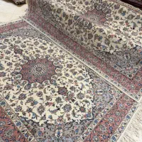 جفت فرش ۶ متری کرم پوست پیازی گل ابریشم دستباف