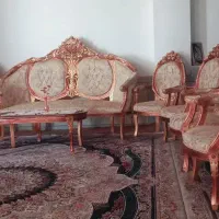 میز‌نهار‌خوری‌ومبل‌سلطنتی