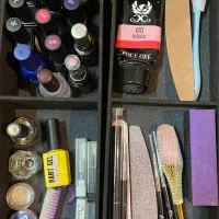 پک لوازم ناخن کاری همراه با کیف زرشکی چرم