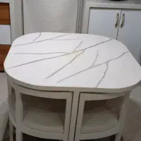 میز نهارخوری کم جا