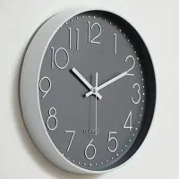 ساعت دیواری ۴۰۰ تومان