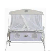 گهواره نوزاد