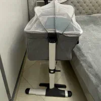 تخت کنار مادر نوزاد مارک زویه