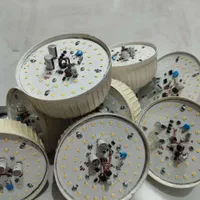 تعمیرات تخصصی لامپ و پروژکتور و تابلو چلنیوم|خدمات پیشه و مهارت|یزد, |دیوار