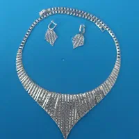 سرویس طلا سفید