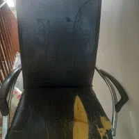 صندلی مدیریتی کارکرده