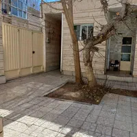 ویلایی یک طبقه ۱۴۰ متری خیابان آتشگاه|فروش خانه و ویلا|اصفهان, بهارانچی|دیوار