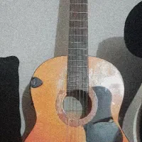 گیتار یاماها c40