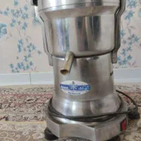 آبمیوه گیری صنعتی|آبمیوه‌گیر و آب‌مرکبات‌گیر|کرج, باغستان|دیوار