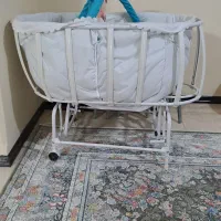 گهواره نوزد|تخت و سرویس خواب|رودهن, |دیوار