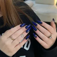 کاشت ناخن  با بهترین متریال فقط هزینه ای مواد