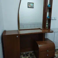 میز آرایشی