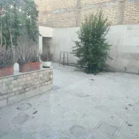 فروش منزل ویلایی یک طبقه شهرک بهاران|فروش خانه و ویلا|شیراز, شهرک فرزانگان|دیوار