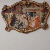 تابلوی فرانسوی با قاب سلطنتی