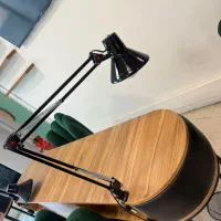 چراغ ناخن و دستگاه سوهان برقی ناخن