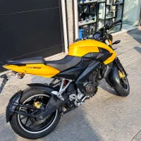 موتور سیکلت ns 200