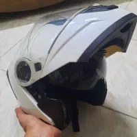 کلاه کاسکت فک متحرک|قطعات یدکی و لوازم جانبی|اندیشه, اندیشه فاز ۱|دیوار