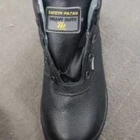 کفش ایمنی 42و45