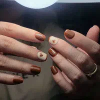خدمات کاشت ناخن به صورت حرفه ای با قیمت مناسب|خدمات آرایشگری و زیبایی|محمدیه-قزوین, |دیوار