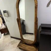 ایینه قدی چوبی پایه دار