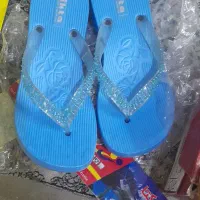 کفش|کیف، کفش، کمربند|اصفهان, سرتاوه|دیوار