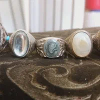 انگشتر با سنگ