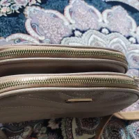 کیف|کیف، کفش، کمربند|قروه, |دیوار