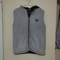 مقدار زیادی مانتو و لباس مجلسی