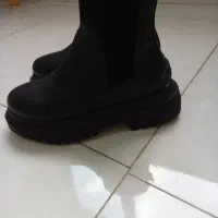 بوت نو|کیف، کفش، کمربند|دورود, |دیوار