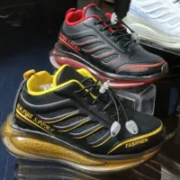 کفش ضد آب بچگانه