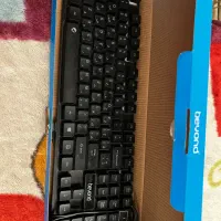 کیبورد کامپیوتر با نور پس زمینه یخی|قطعات و لوازم جانبی رایانه|یزد, |دیوار