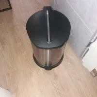 سطل زباله یونیک