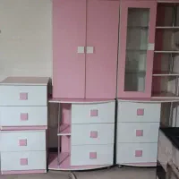 کمد لباس بچه سایز بزرگ با دو عدد پاتختی نو نو|اسباب و اثاث بچه|نورآباد, |دیوار