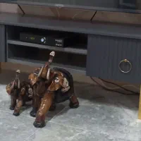 میز تلوزیون سالم و نو